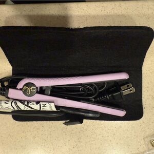 Pyt mini straight iron- BRAND NEW